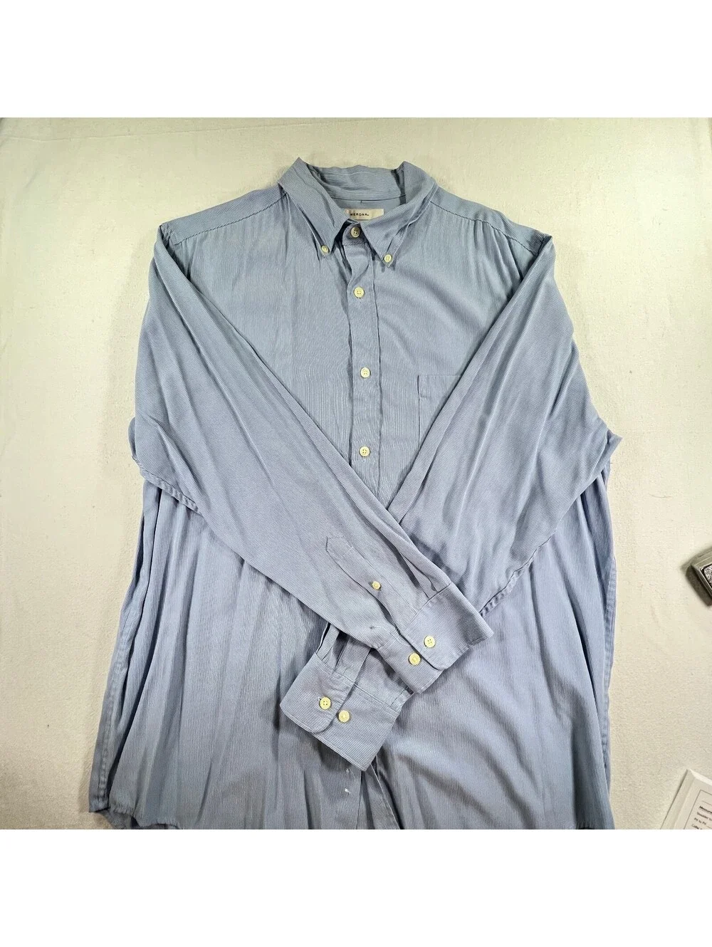 Merona Blue Pinstripe Button-Up Shirt Large